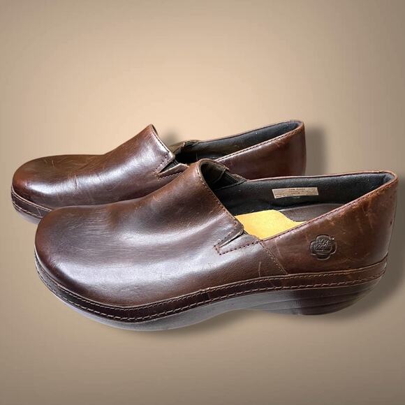 Women's 10 TIMBERLAND PRO Renova Slip Resistant Slip-On Brown Leather Clogs EUC - Picture 6 of 14